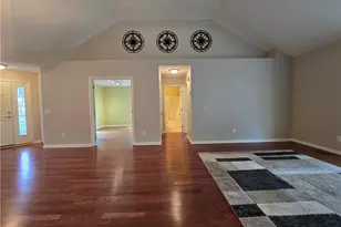 5345 Lake Forest Reserve Ln, Brunswick Hills, OH 44212 - Photo 6