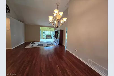 5345 Lake Forest Reserve Lane, Brunswick Hills, OH 44212 - Photo 10