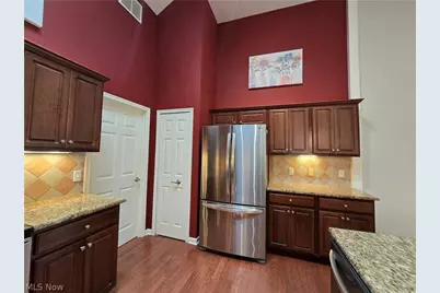 5345 Lake Forest Reserve Lane, Brunswick Hills, OH 44212 - Photo 24