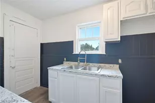 2283 East Ave, Akron, OH 44314 - Photo 8