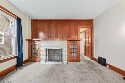 247 W Summit Street, Alliance, OH 44601 - Photo 6