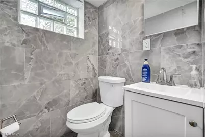 12505 Arlington Avenue, Loveland, OH 44108 - Photo 32