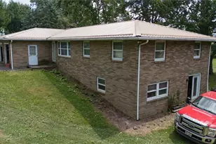 4170 Maplelynn St SW, Canton, OH 44706 - Photo 2