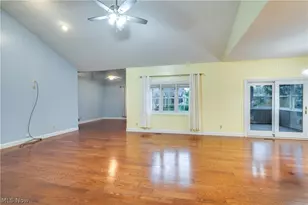 2222 Burberry St NW, North Canton, OH 44720 - Photo 22