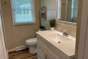39569 Calann Dr, Elyria, OH 44035 - Photo 6