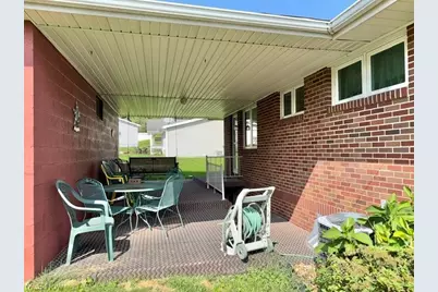 3835 Adams Avenue, Shadyside, OH 43947 - Photo 8
