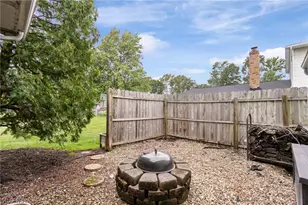 380 Naples Dr, Elyria, OH 44035 - Photo 30