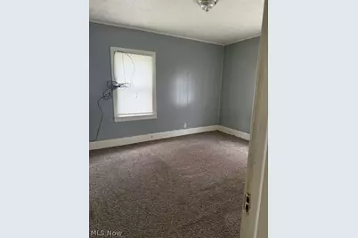 301 Potomac Avenue, Youngstown, OH 44507 - Photo 8