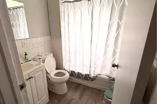 9914 Adams Ave, Loveland, OH 44108 - Photo 8