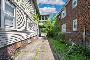 382 Madison Ave, Akron, OH 44320 - Photo 6