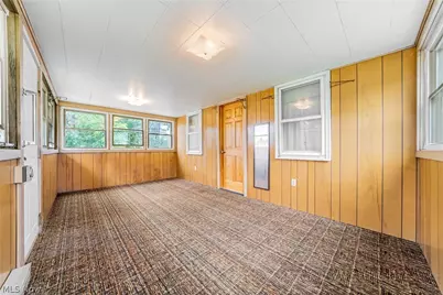 649 Sheffield Road, Sheffield Lake, OH 44054 - Photo 22