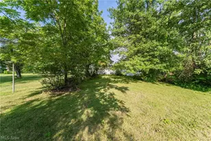 649 Sheffield Rd, Sheffield Lake, OH 44054 - Photo 2