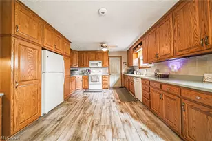 14104 Nussbaum Rd, Dalton, OH 44618 - Photo 4