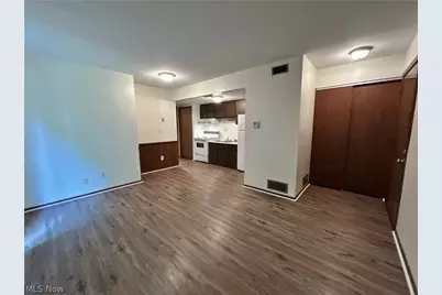200 West 36th Street #45, Shadyside, OH 43947 - Photo 2