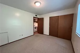 200 West 36th St, Shadyside, OH 43947 - Photo 4
