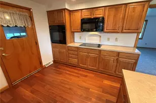 1104 S Broadway St, New Philadelphia, OH 44663 - Photo 10