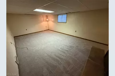 1104 S Broadway Street, New Philadelphia, OH 44663 - Photo 30