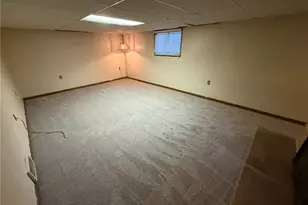 1104 S Broadway St, New Philadelphia, OH 44663 - Photo 30