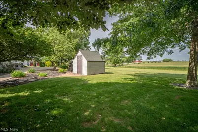 4456 Maplegrove Avenue, Louisville, OH 44641 - Photo 44