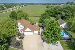 4456 Maplegrove Ave, Louisville, OH 44641 - Photo 2