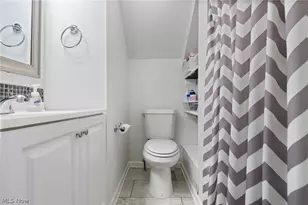 1556 Campbell St, Cuyahoga Falls, OH 44223 - Photo 24