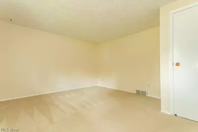 7735 Ohio Street, Mentor, OH 44060 - Photo 18
