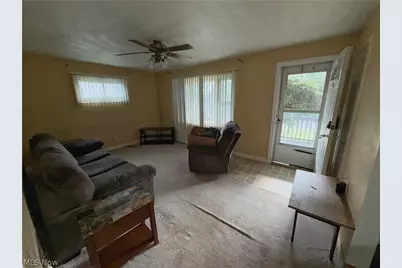 1992 Lisbon Street, East Liverpool, OH 43920 - Photo 8