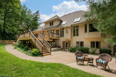 2665 Deer Ridge Run, Cuyahoga Falls, OH 44223 - Photo 42