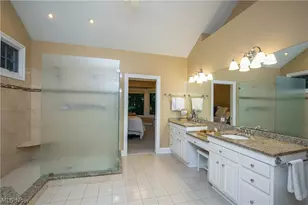 2665 Deer Ridge Run, Cuyahoga Falls, OH 44223 - Photo 18