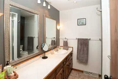 5036 Parkhaven Avenue NE, Canton, OH 44705 - Photo 28