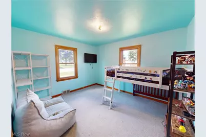 615 Edison Street, Struthers, OH 44471 - Photo 12