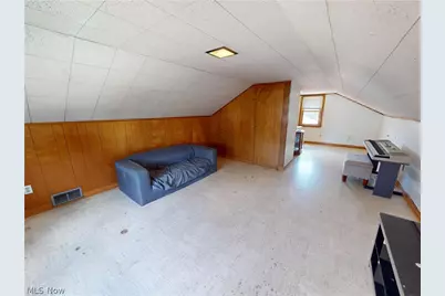 615 Edison Street, Struthers, OH 44471 - Photo 16