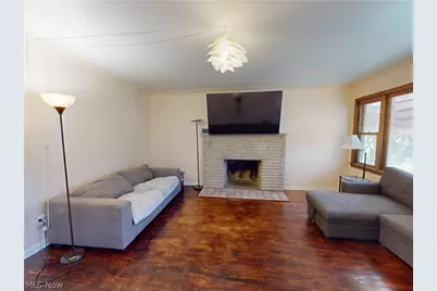 615 Edison Street, Struthers, OH 44471 - Photo 2