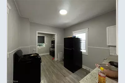 7500 Dearborn Avenue, Loveland, OH 44102 - Photo 10
