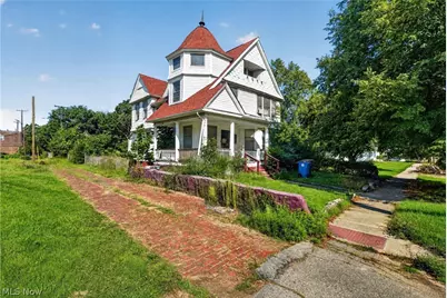 1434 E 82nd Street, Loveland, OH 44103 - Photo 4