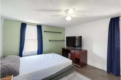 1078 Oakland Avenue, Akron, OH 44310 - Photo 24