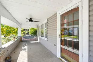 1078 Oakland Ave, Akron, OH 44310 - Photo 8