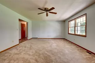 3446 South Ave SE, New Philadelphia, OH 44663 - Photo 4