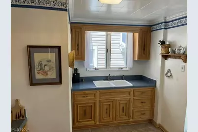 1240 Ridge Road NW, Canton, OH 44703 - Photo 10