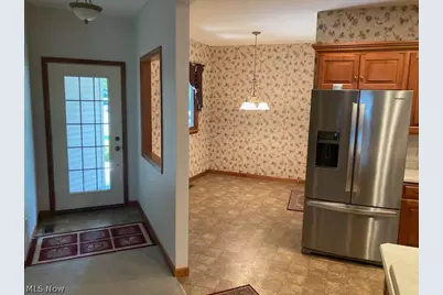 1322 Meadowbrook Drive, Dover, OH 44622 - Photo 12