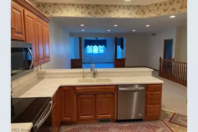 1322 Meadowbrook Drive, Dover, OH 44622 - Photo 10