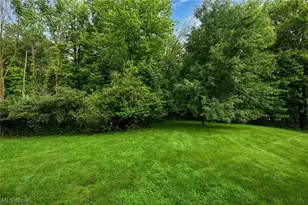 1035 Stratford Pl, Alliance, OH 44601 - Photo 10