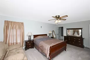 1035 Stratford Pl, Alliance, OH 44601 - Photo 32