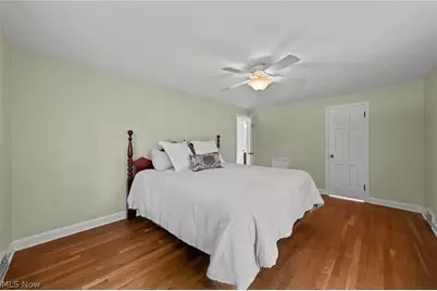 225 Melbourne Avenue, Akron, OH 44313 - Photo 32