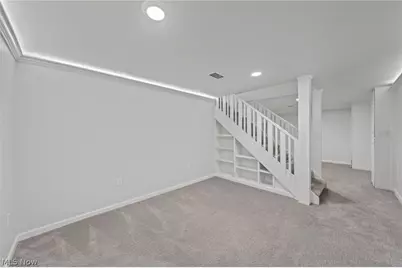225 Melbourne Avenue, Akron, OH 44313 - Photo 34