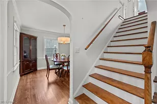 225 Melbourne Ave, Akron, OH 44313 - Photo 4