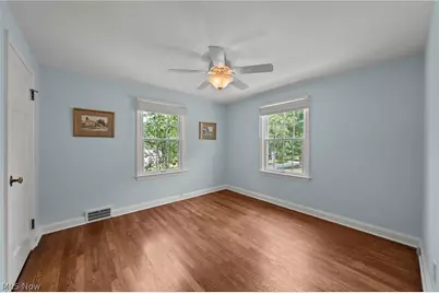 225 Melbourne Avenue, Akron, OH 44313 - Photo 28