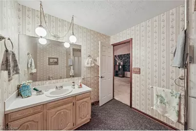 4188 Idlebrook Drive, Akron, OH 44333 - Photo 24