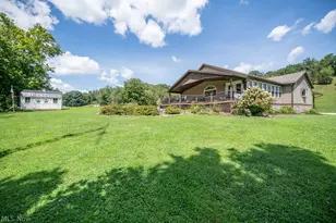 48800 Foxes Bottom Rd, Cadiz, OH 43907 - Photo 6