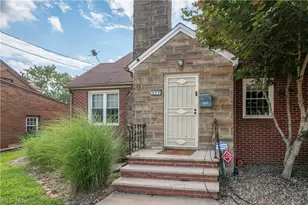 217 Whipple Ave NW, Canton, OH 44708 - Photo 4